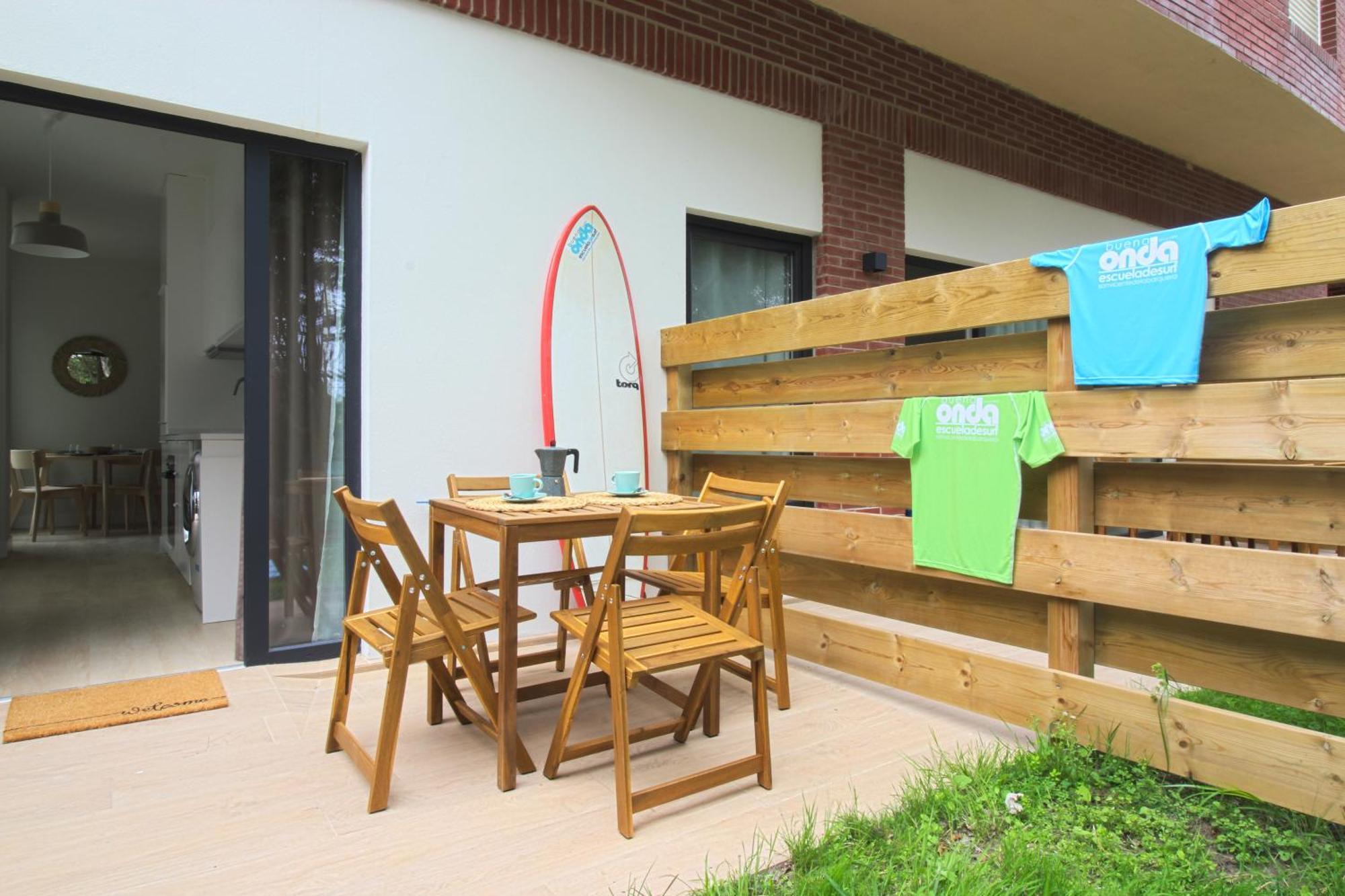 Apartamentos Costa Meron San Vicente De La Barquera Dış mekan fotoğraf